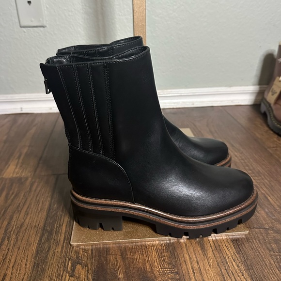 Korks | Black Boots with Chunky Sole - Picture 2 of 6